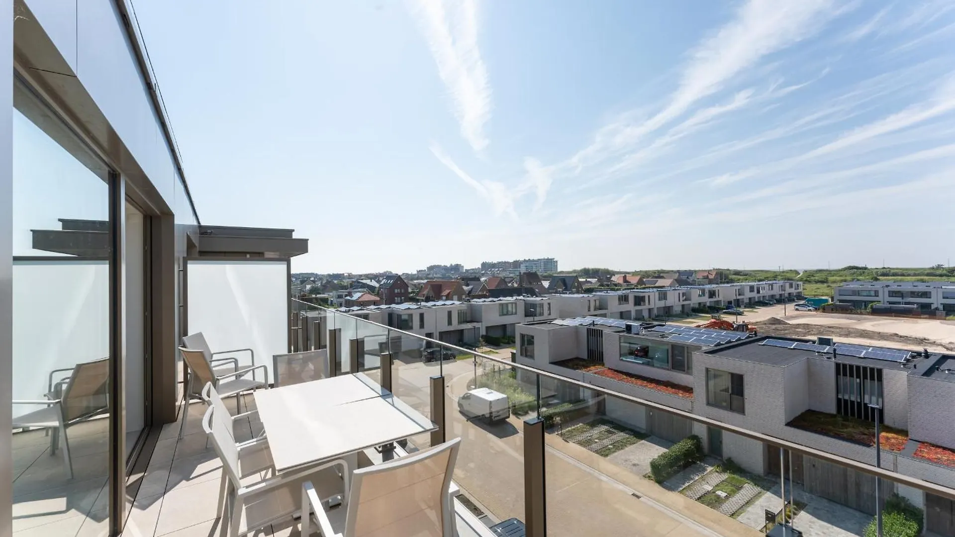 Apartment Lichtrijk En Ruim Appartement Met Zeezicht - 5P Ostend