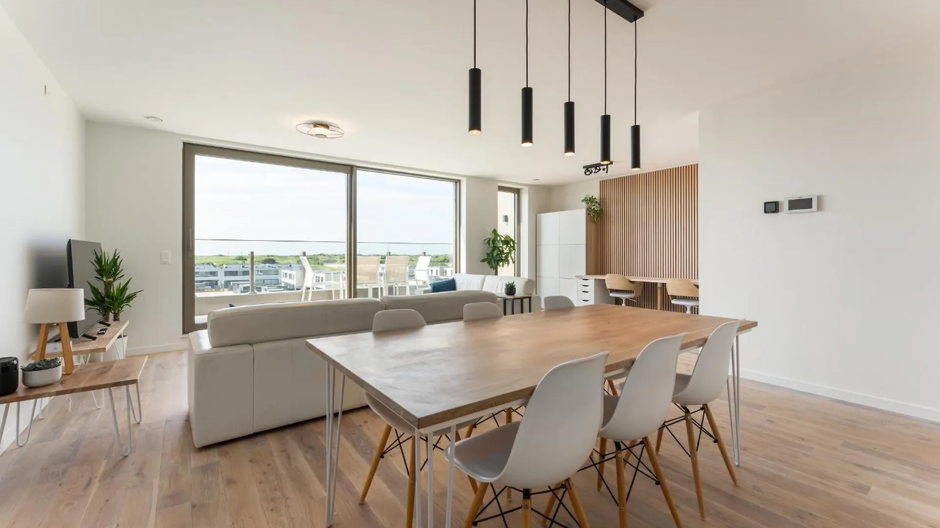 Apartment Lichtrijk En Ruim Appartement Met Zeezicht - 5P Ostend Belgium